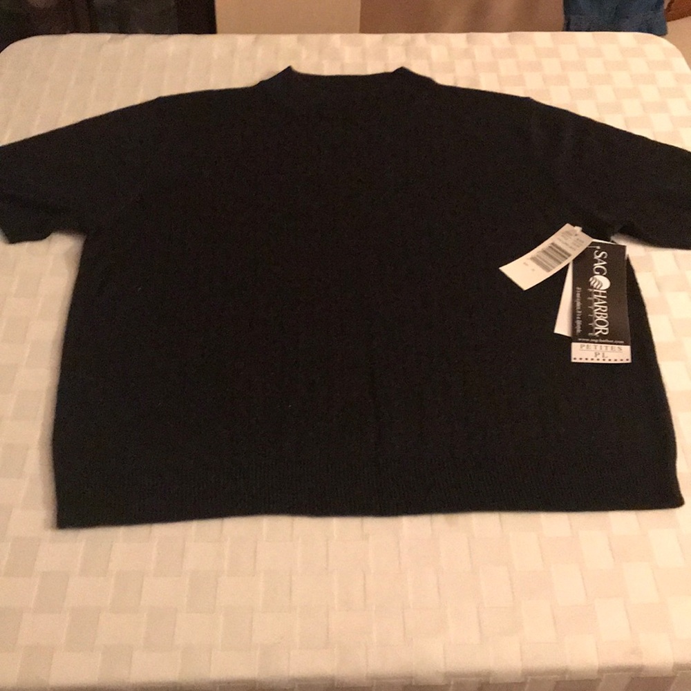 NWT top